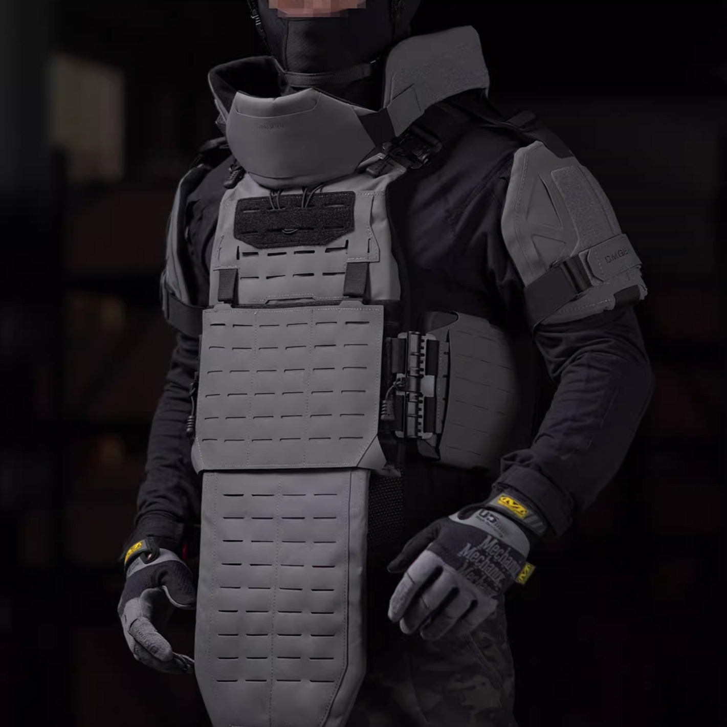 Conjunto de coletes táticos de - Heavy Equipment Armor avaliação e preço